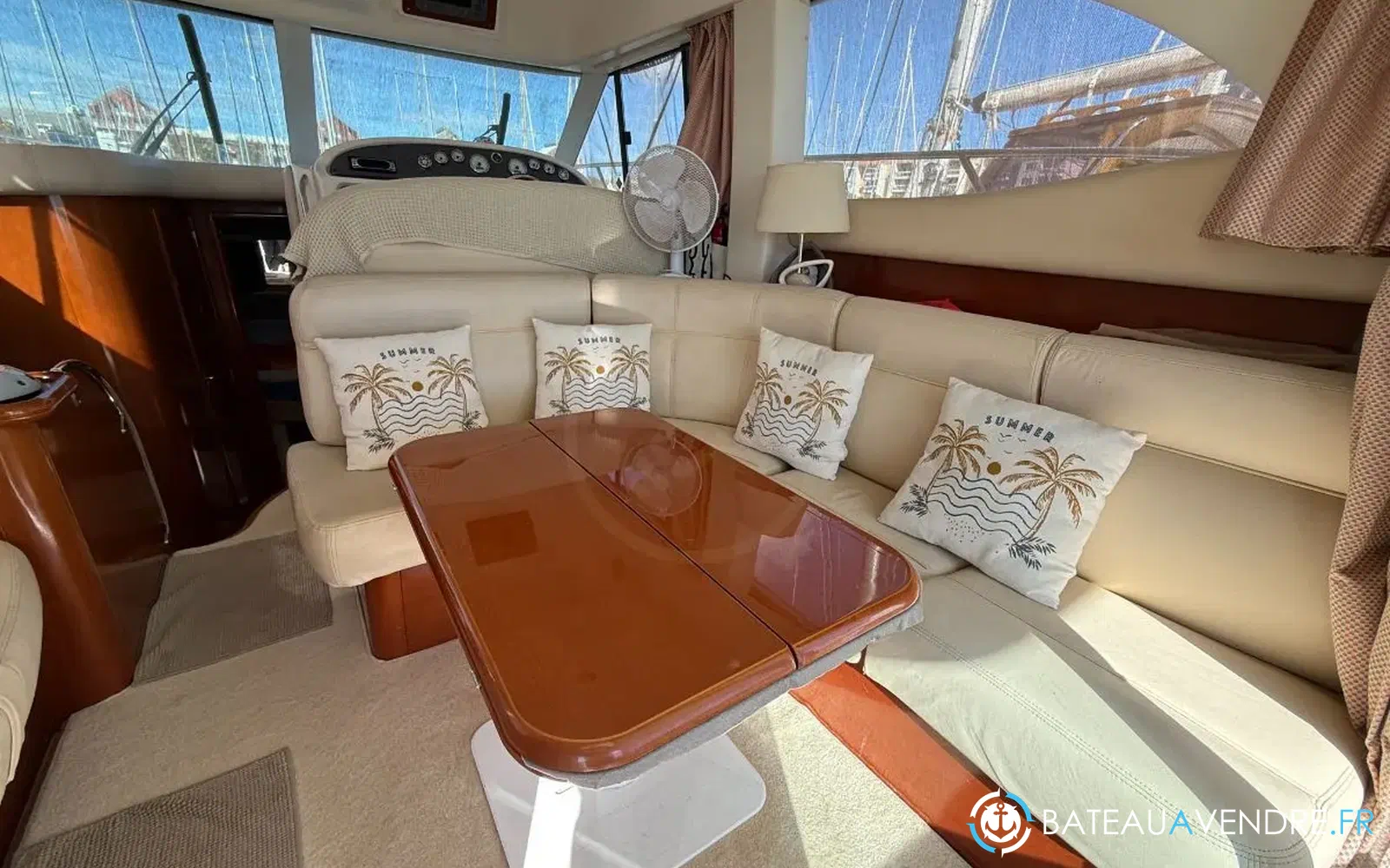 slider 15 Jeanneau Prestige 36