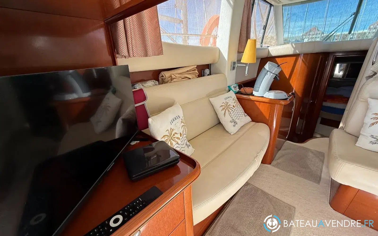 slider 16 Jeanneau Prestige 36