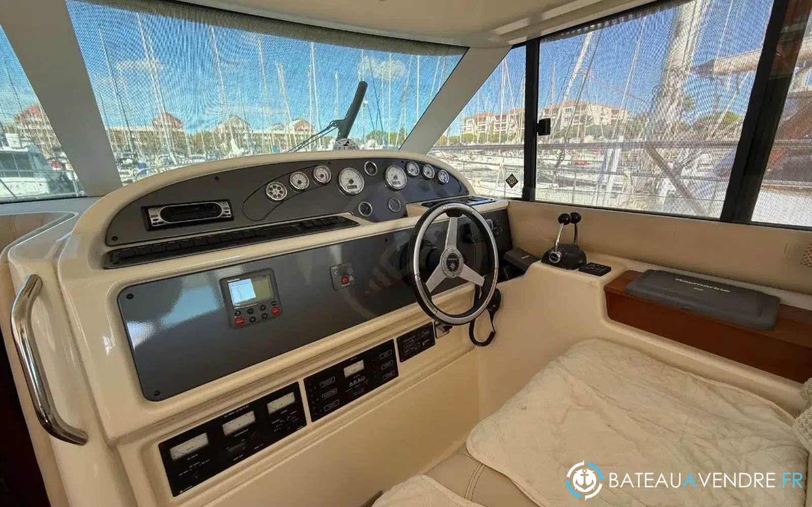 slider 18 Jeanneau Prestige 36
