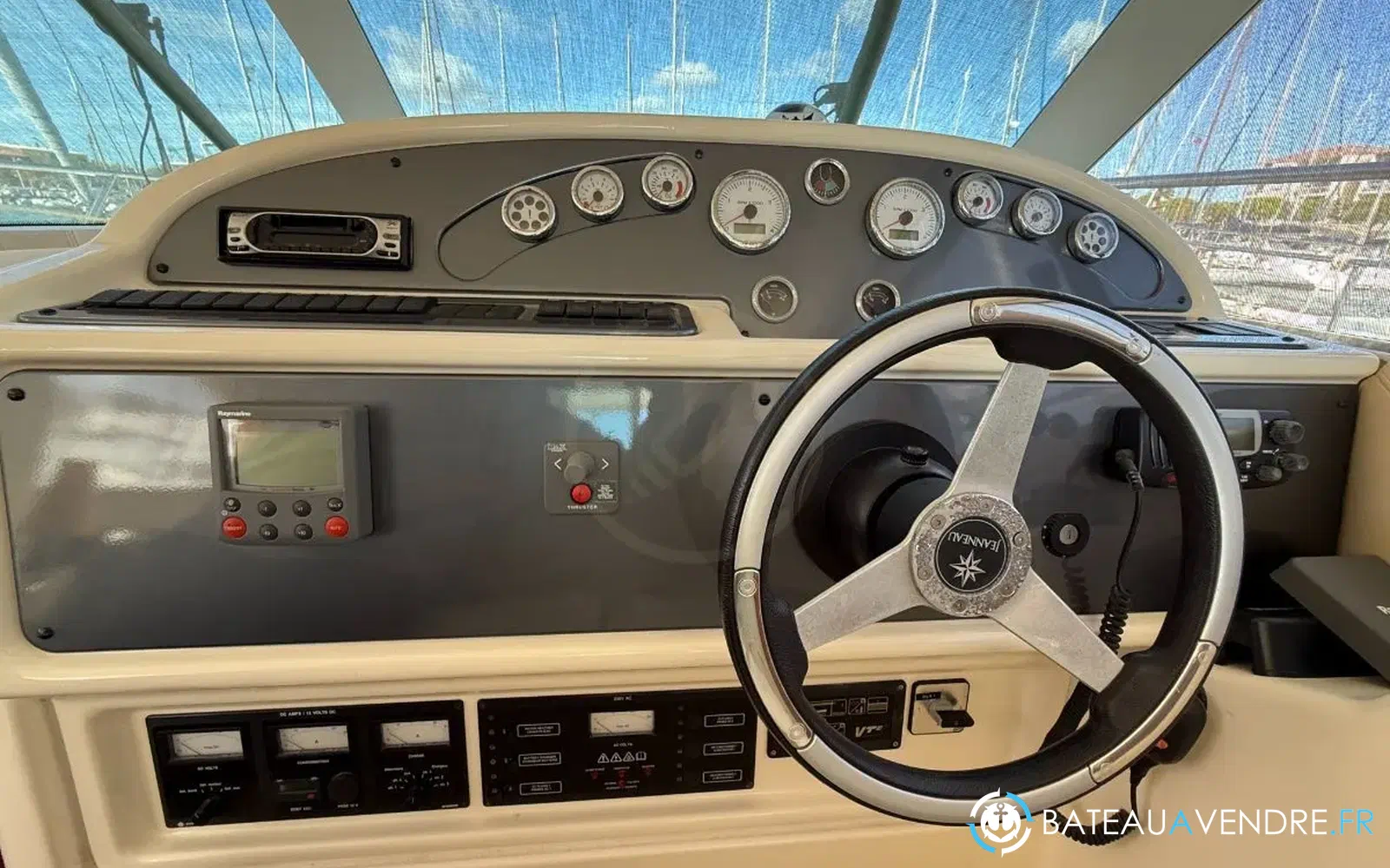 slider 20 Jeanneau Prestige 36