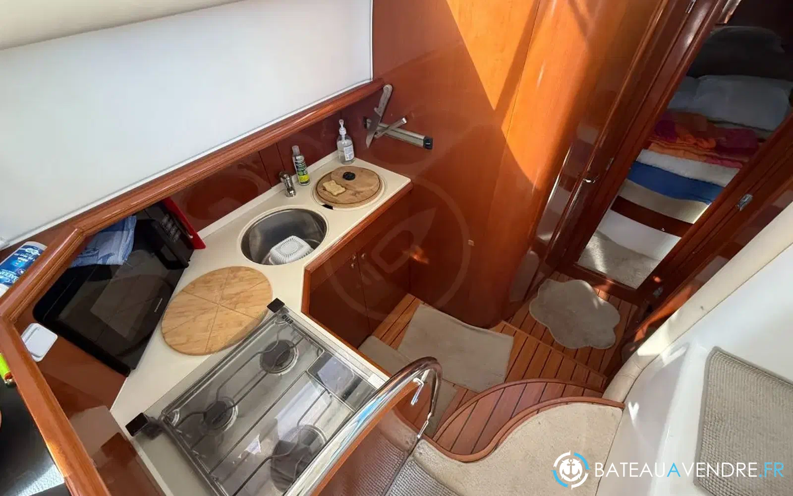 slider 22 Jeanneau Prestige 36