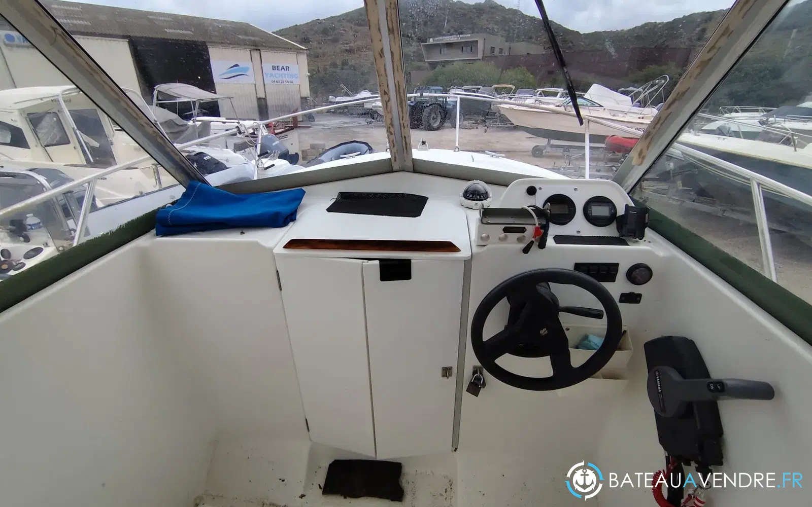 slider 10 Beneteau Antares 600 HB