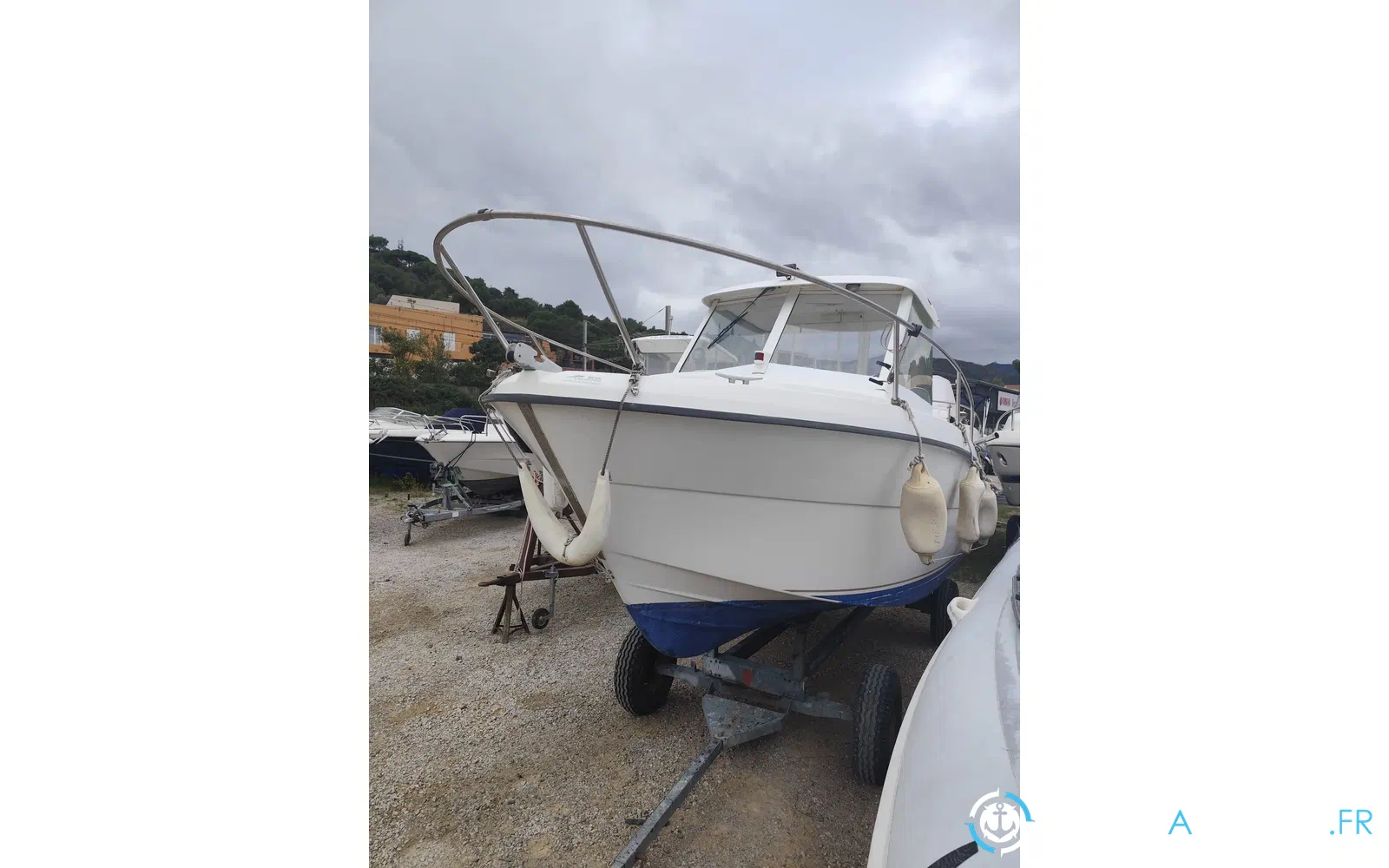 slider 1 Beneteau Antares 600 HB