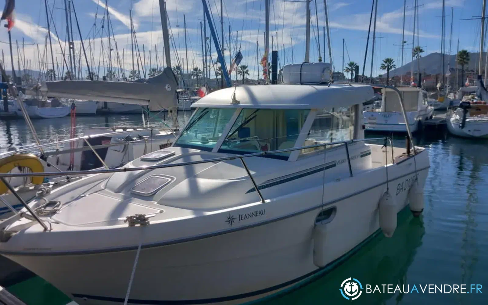 slider 3 Jeanneau Merry Fisher 695