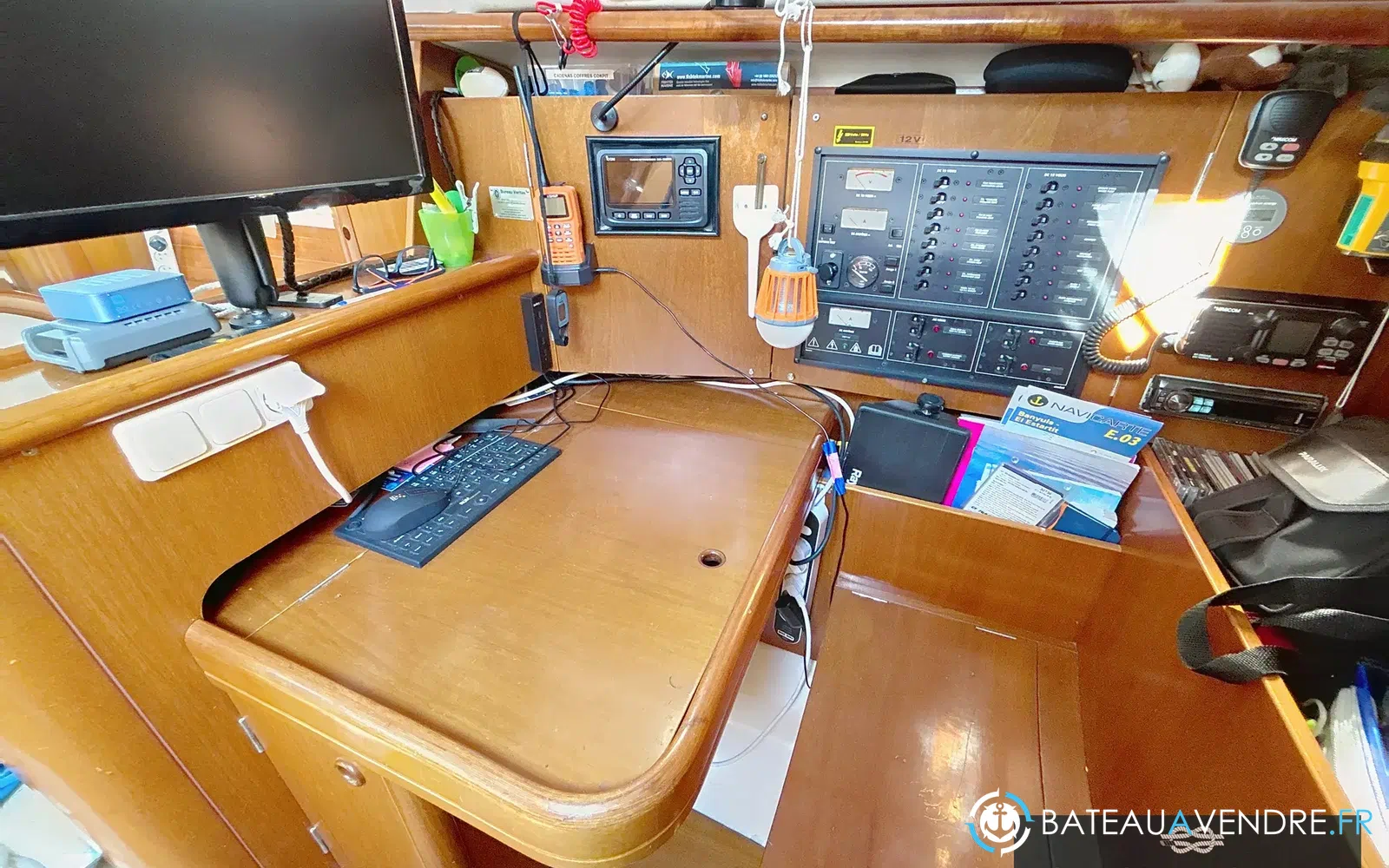 slider 9 Beneteau Oceanis 411