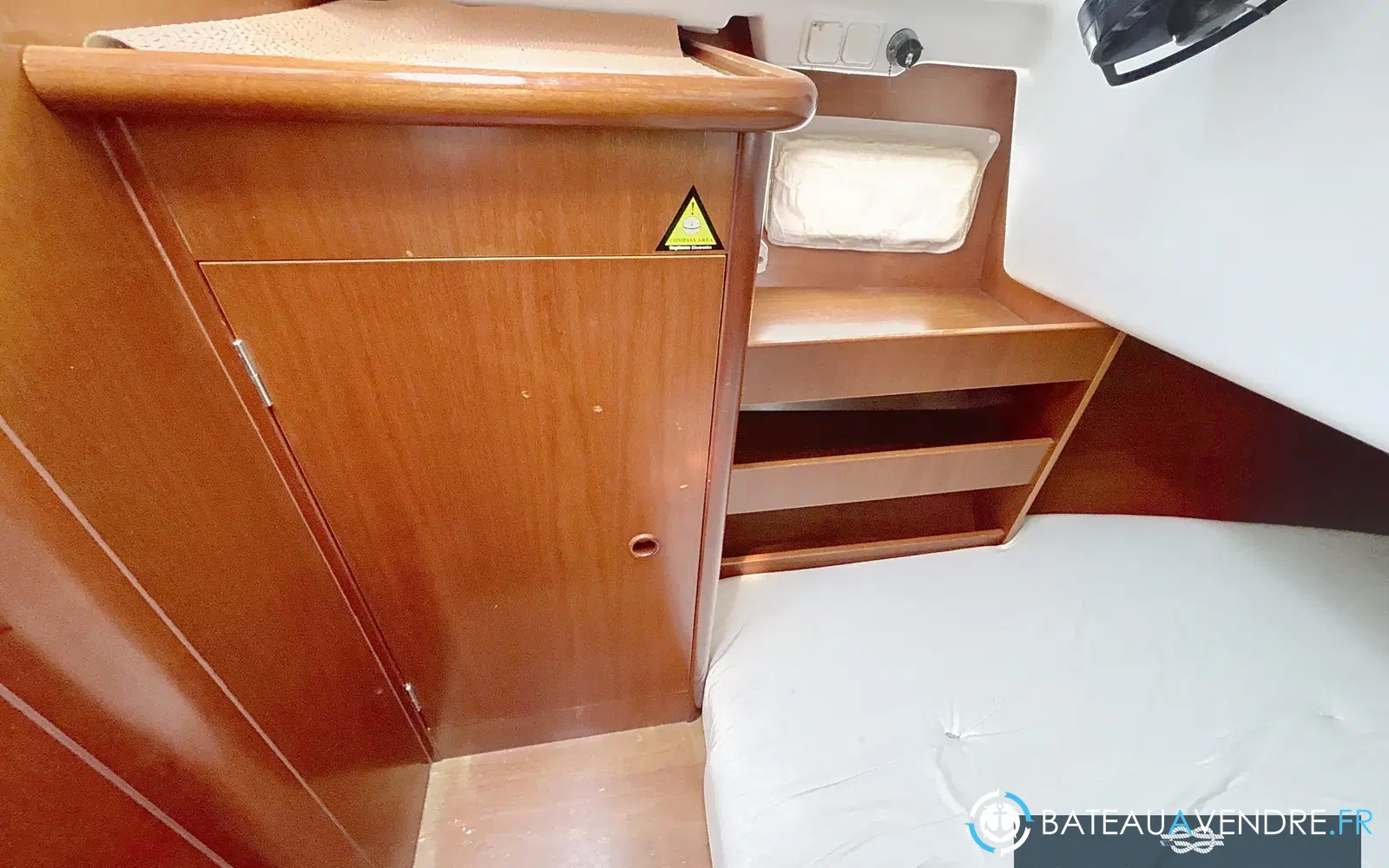 slider 16 Beneteau Oceanis 411