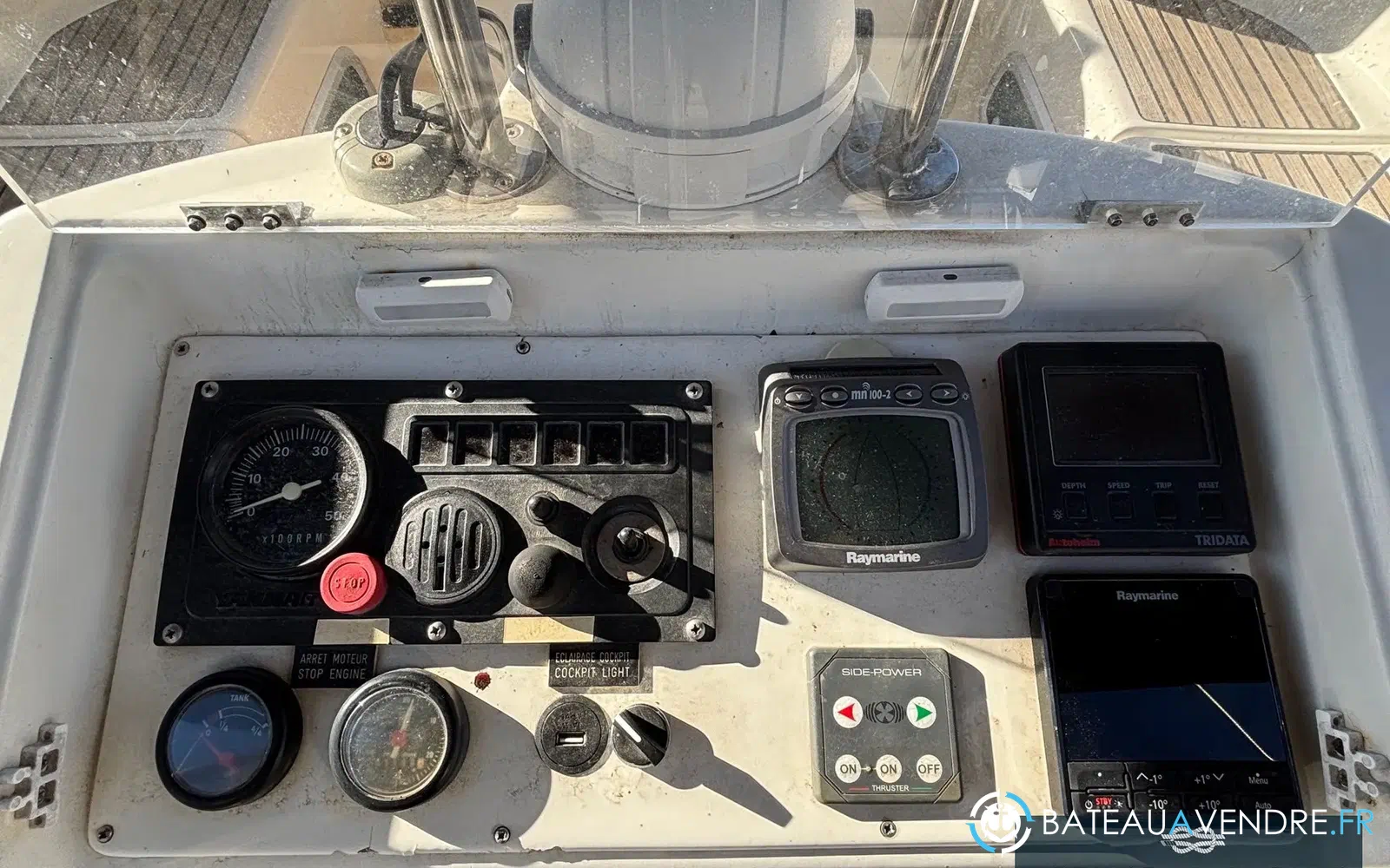 slider 28 Beneteau Oceanis 411