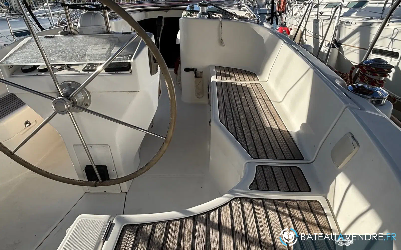 slider 38 Beneteau Oceanis 411