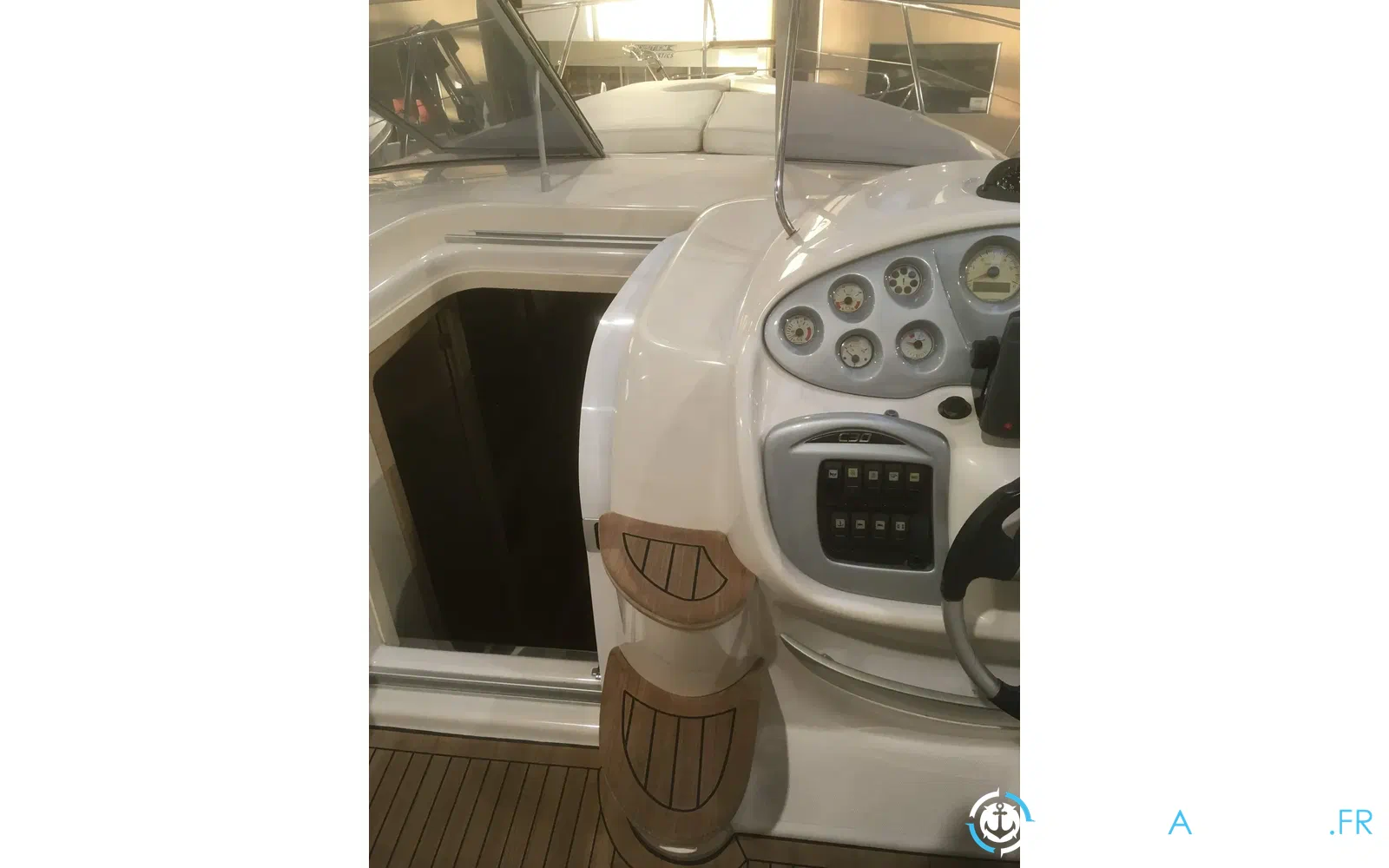 slider 1 Sessa Marine C30