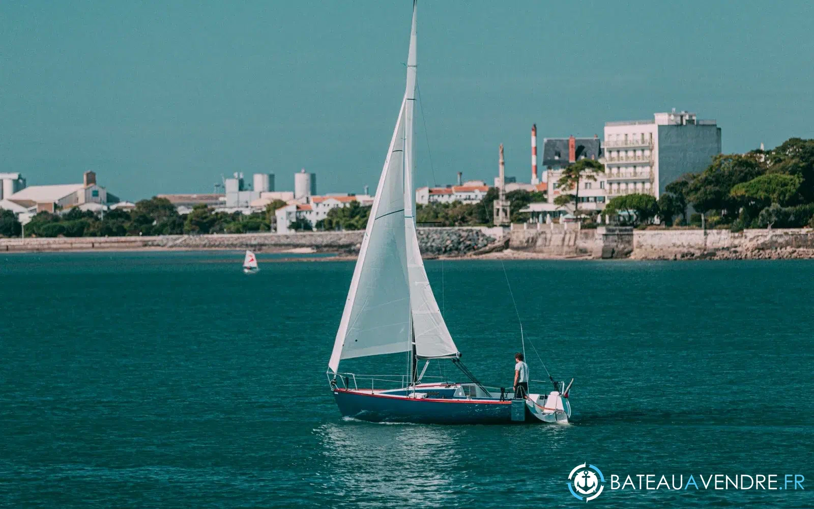 slider 1 Beneteau First Classe 8