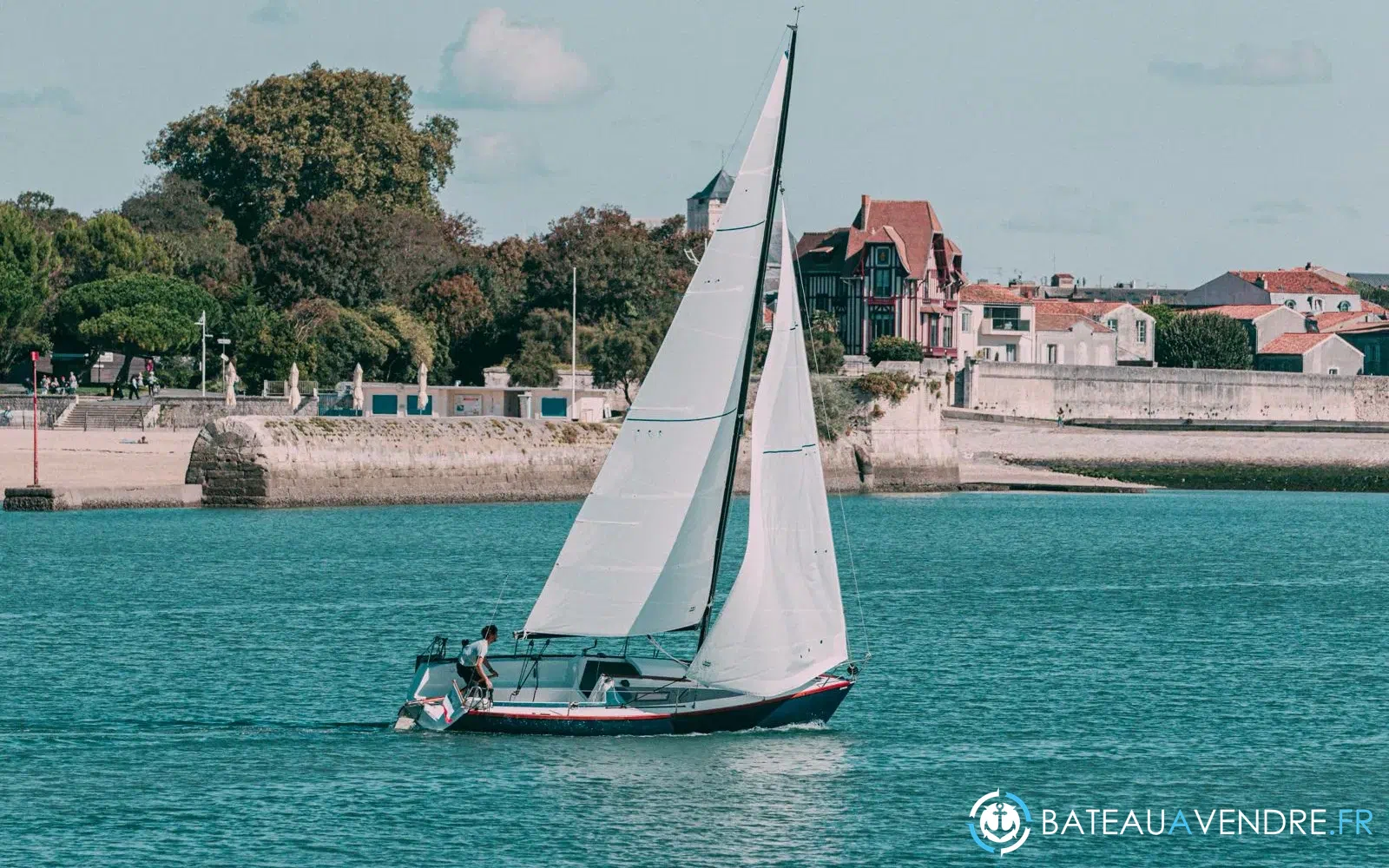 slider 0 Beneteau First Classe 8