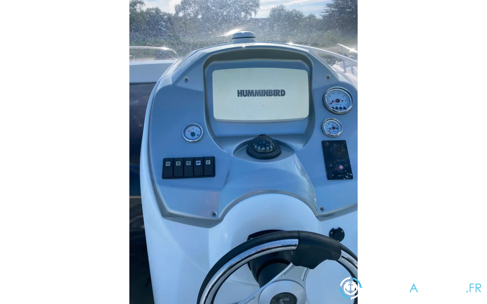 slider 4 Beneteau Flyer 750 Sun Deck