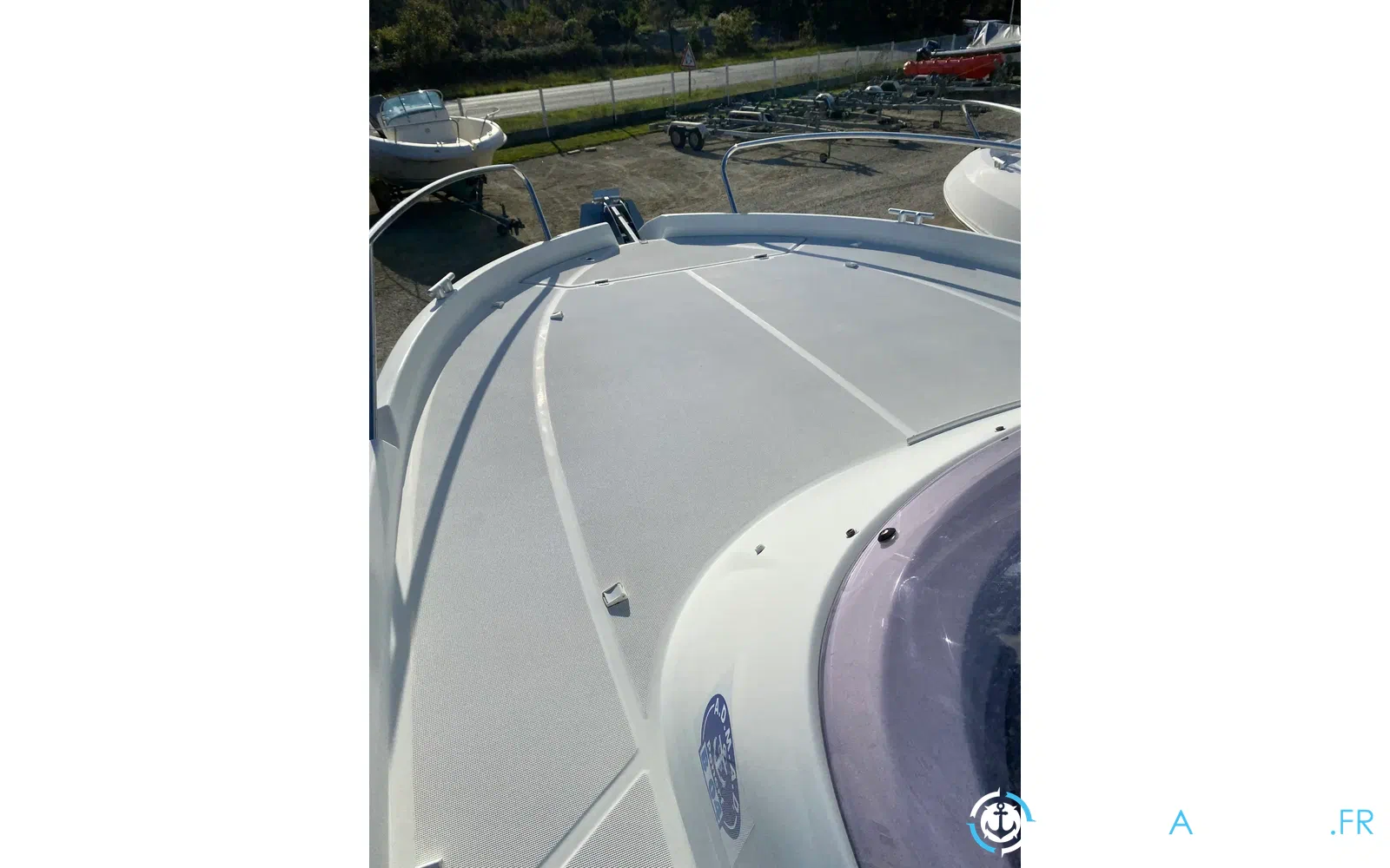slider 5 Beneteau Flyer 750 Sun Deck