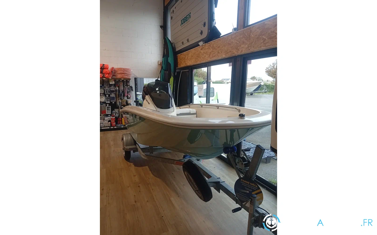 slider 3 Boston Whaler 13 Super Sport