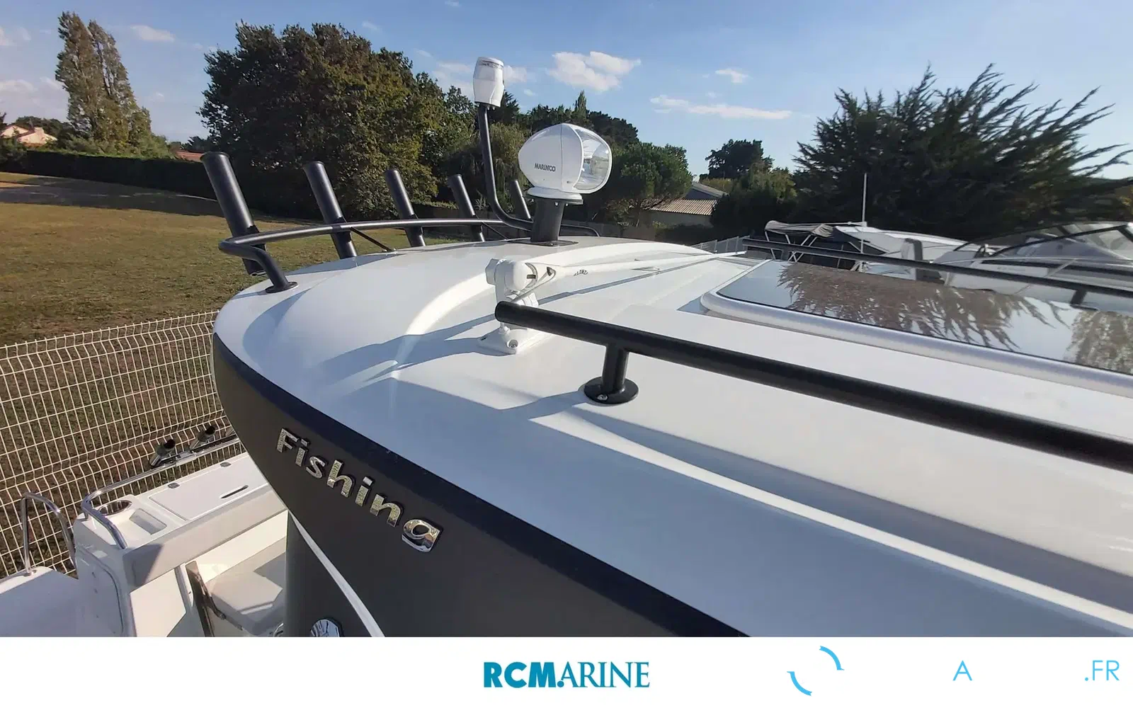 slider 16 Beneteau Antares 8 OB V2