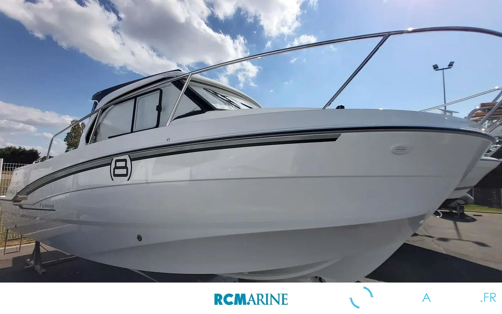 slider 2 Beneteau Antares 8 OB V2