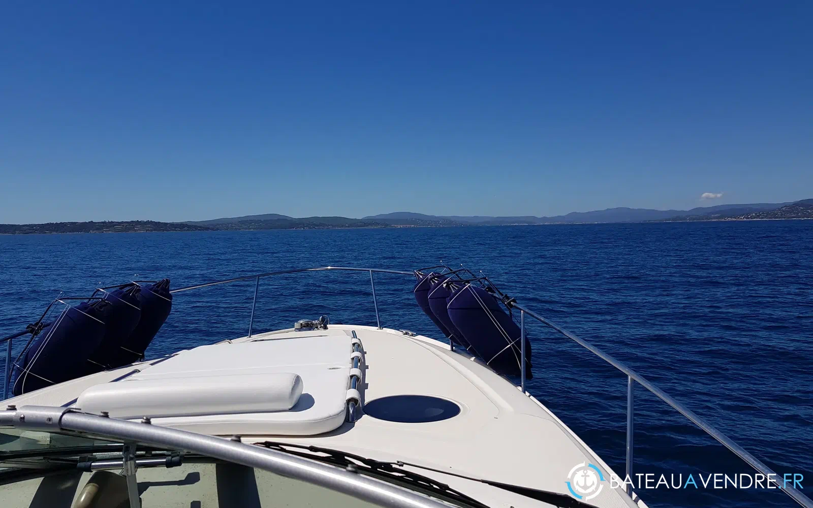 slider 3 Sea Ray 355 Sundancer