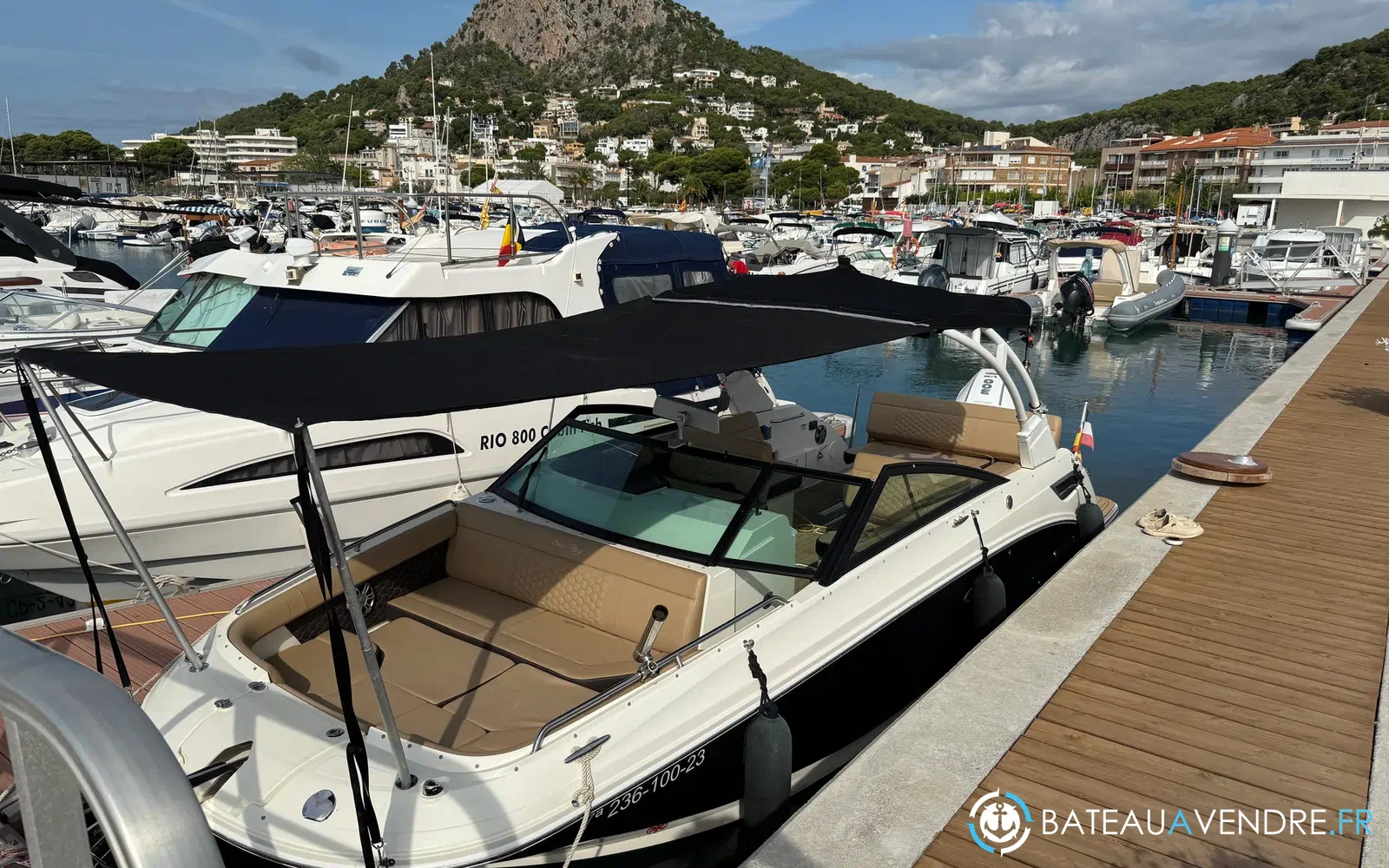 slider 7 Sea Ray 250 SDXE