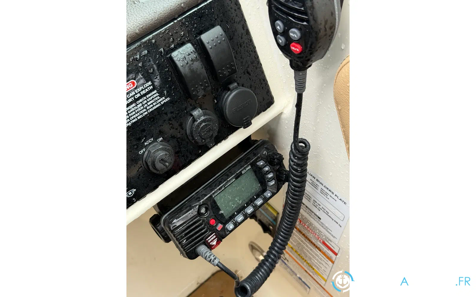 slider 15 Sea Ray 250 SDXE