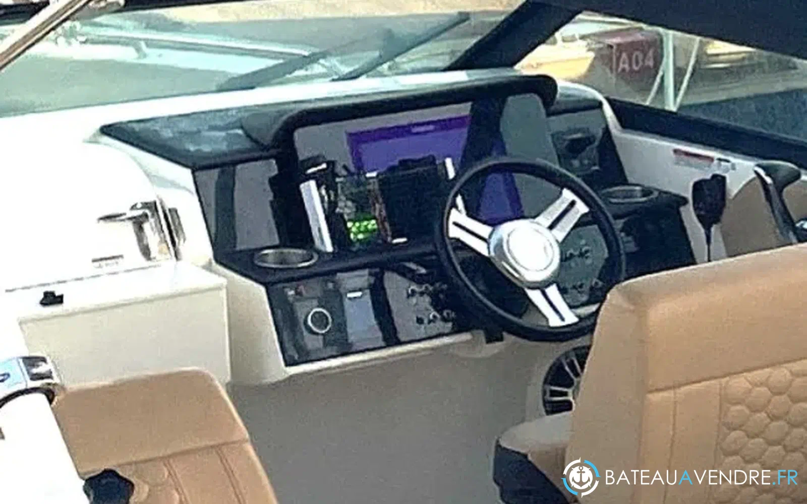 slider 4 Sea Ray 250 SDXE