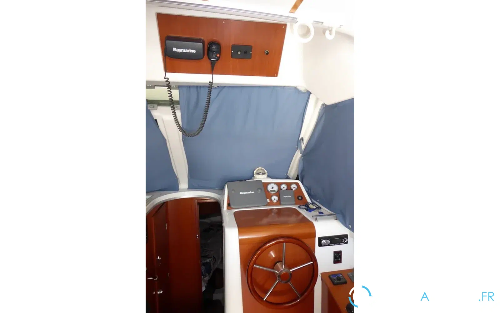 slider 22 Beneteau Antares Serie 9