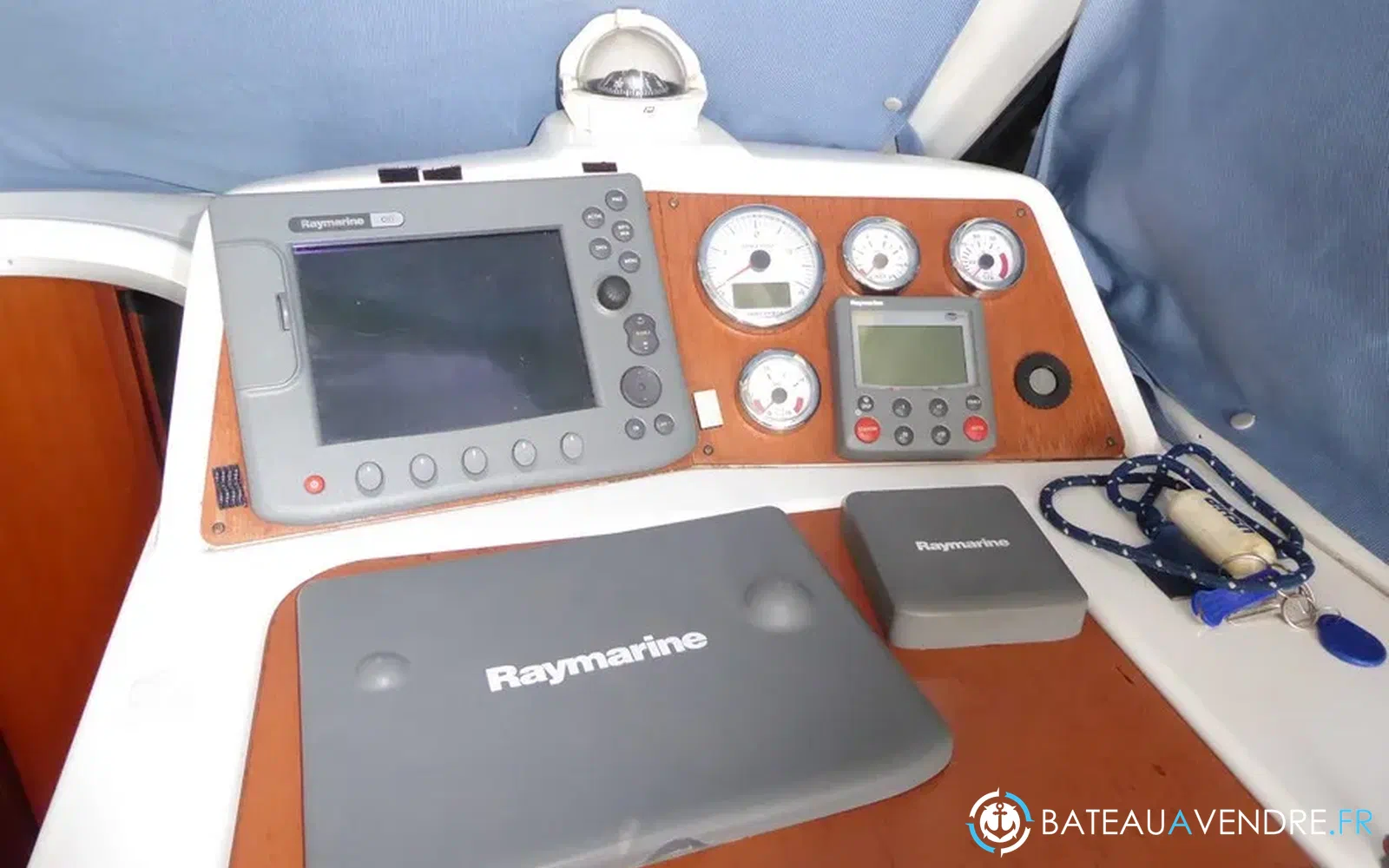 slider 26 Beneteau Antares Serie 9