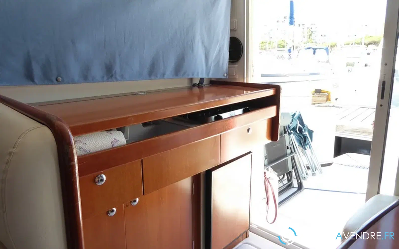 slider 27 Beneteau Antares Serie 9