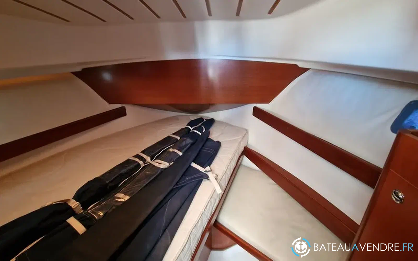 slider 7 Beneteau Antares Serie 9