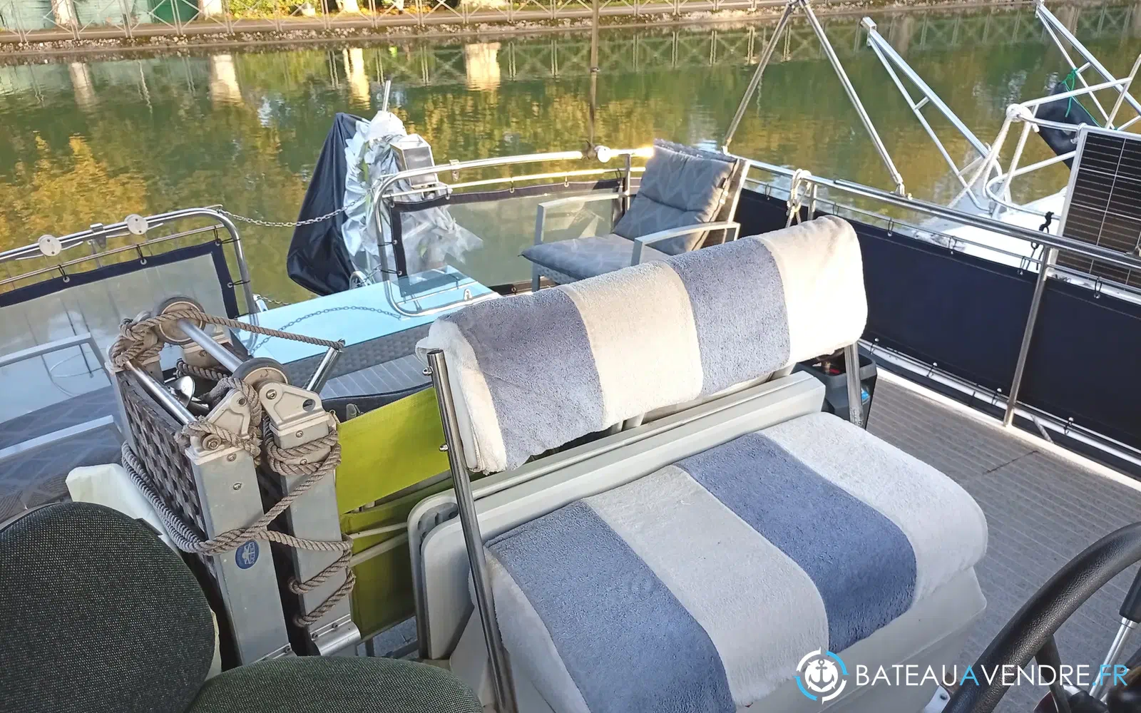 slider 13 Vedette Hollandaise AQUANAUT 1250 AK Catégorie B mer