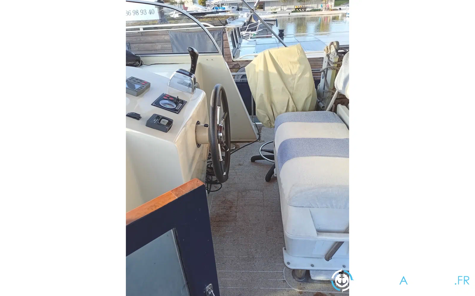 slider 24 Vedette Hollandaise AQUANAUT 1250 AK Catégorie B mer