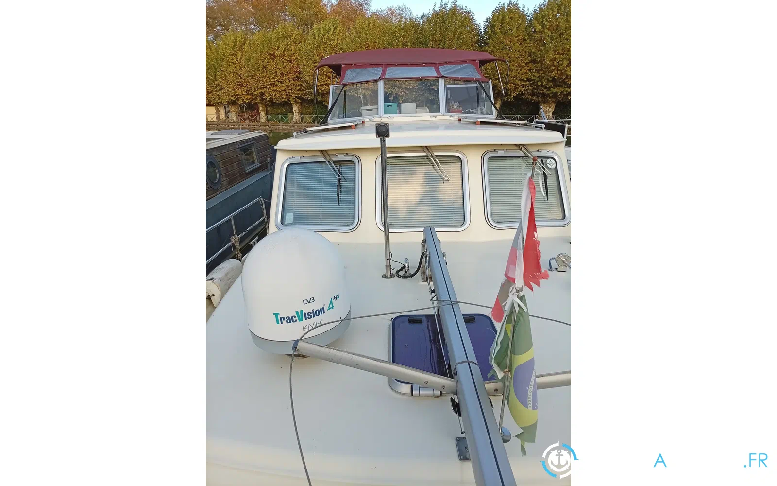 slider 3 Vedette Hollandaise AQUANAUT 1250 AK Catégorie B mer
