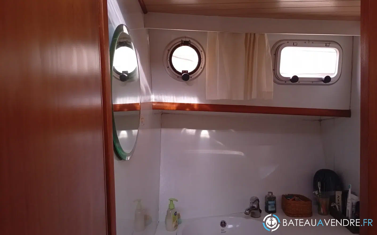 slider 75 Vedette Hollandaise AQUANAUT 1250 AK Catégorie B mer