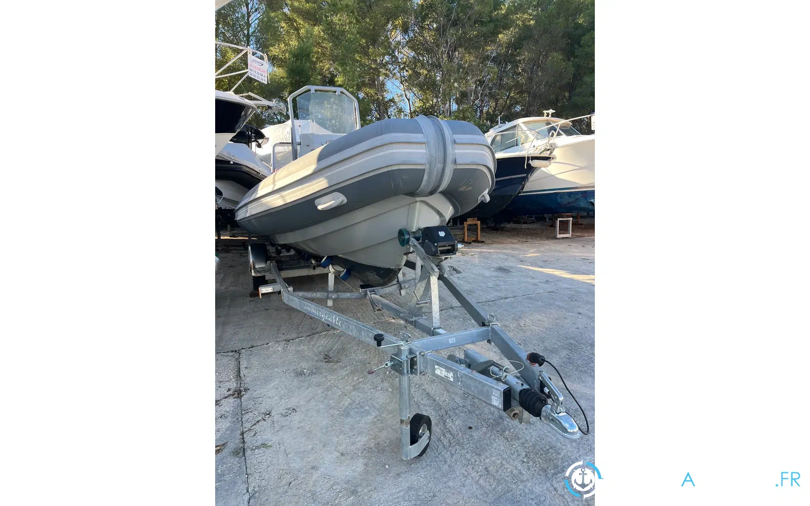 slider 4 Highfield Patrol 600