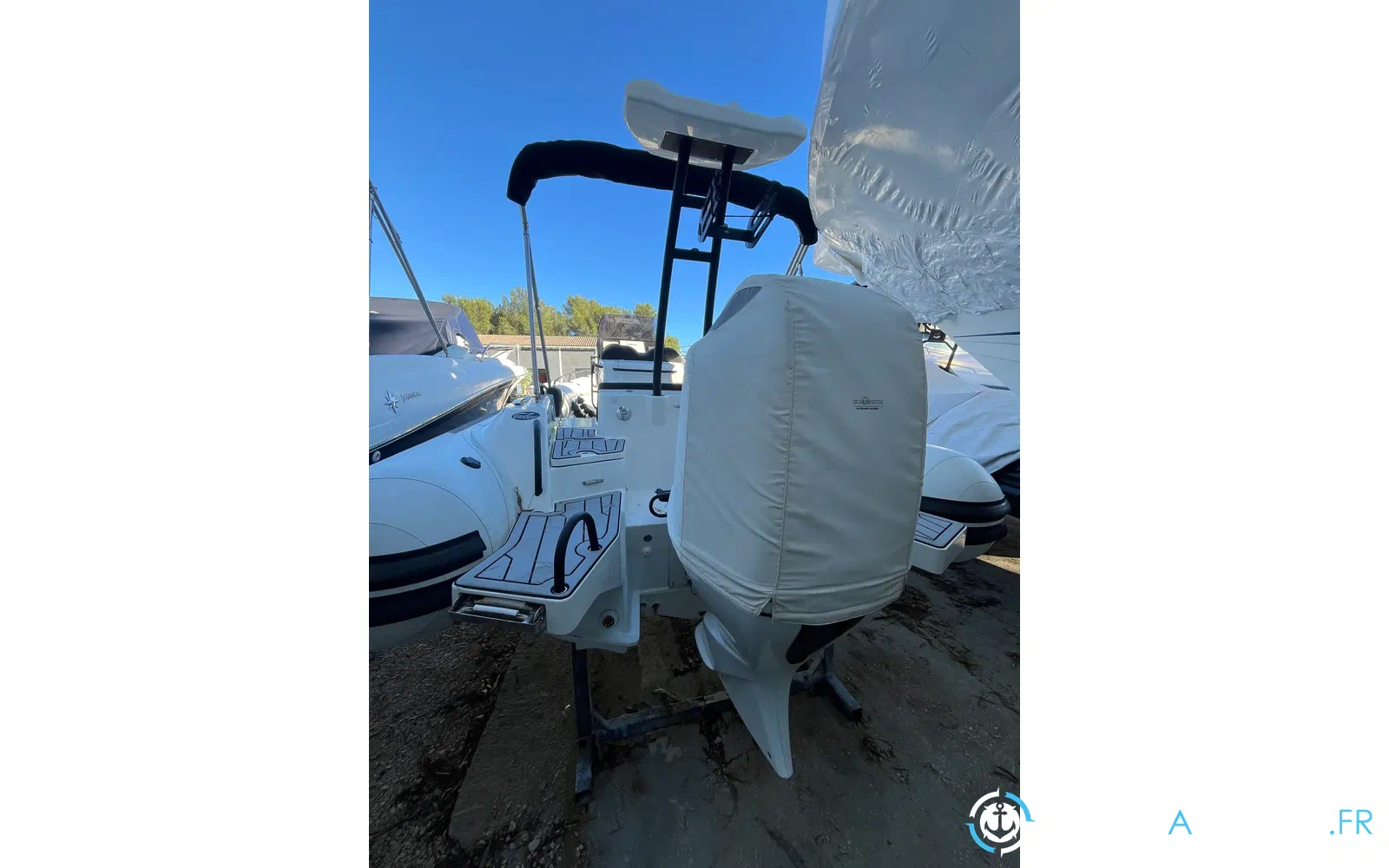 slider 1 Grand Golden Line G750