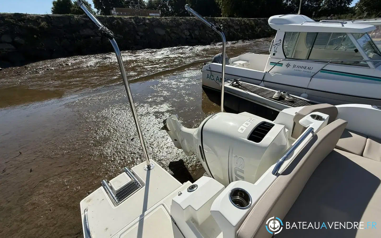 slider 20 Beneteau Antares 8 OB
