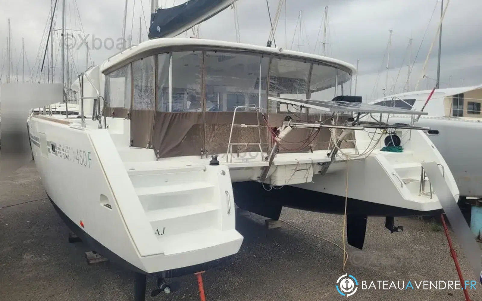 slider 5 Lagoon 450
