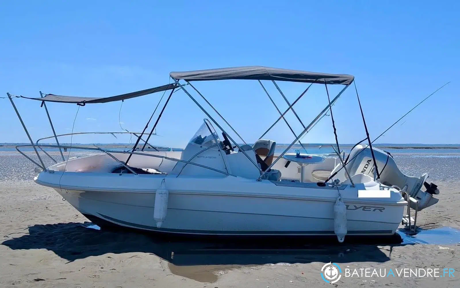slider 1 Beneteau Flyer 550 Open