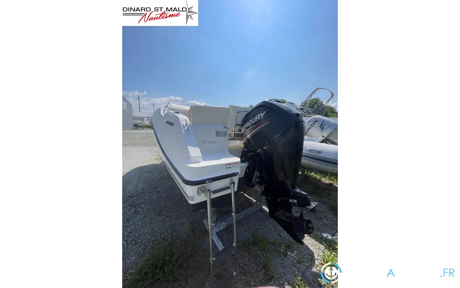 slider 15 Quicksilver Activ 555 Cabin
