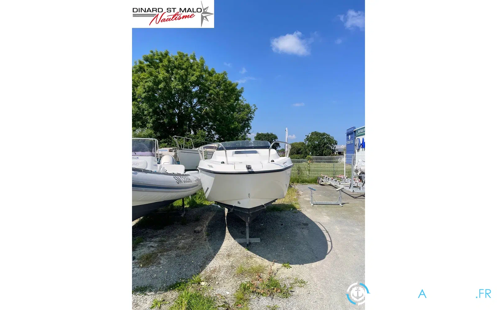 slider 17 Quicksilver Activ 555 Cabin