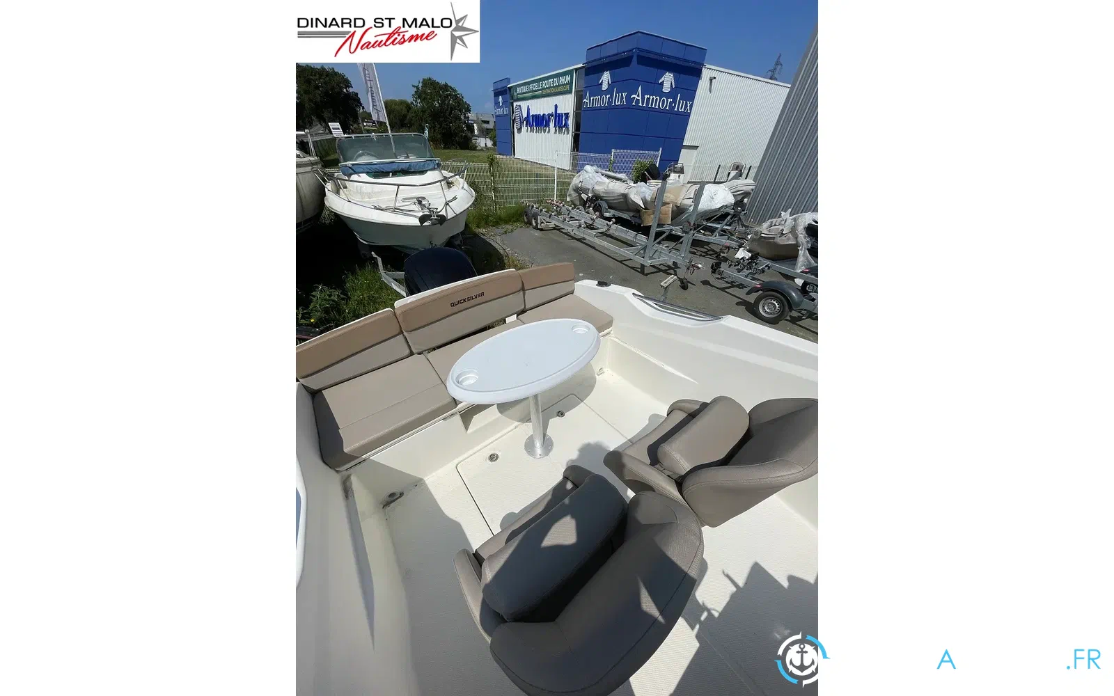 slider 19 Quicksilver Activ 555 Cabin