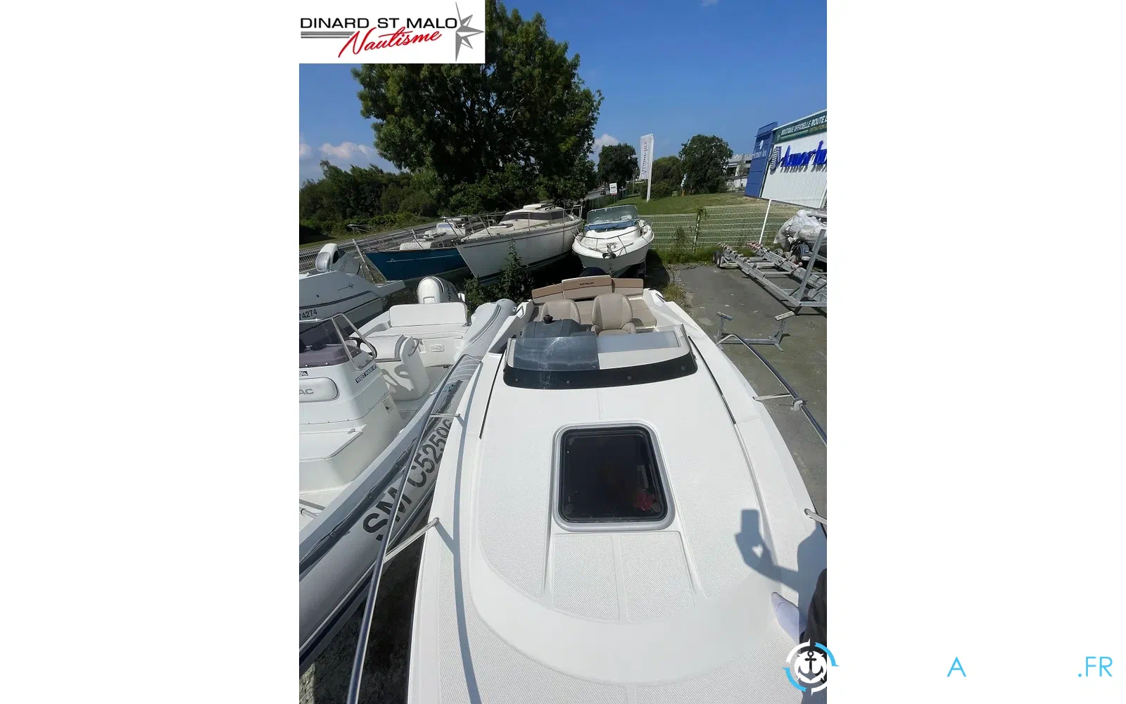 slider 6 Quicksilver Activ 555 Cabin
