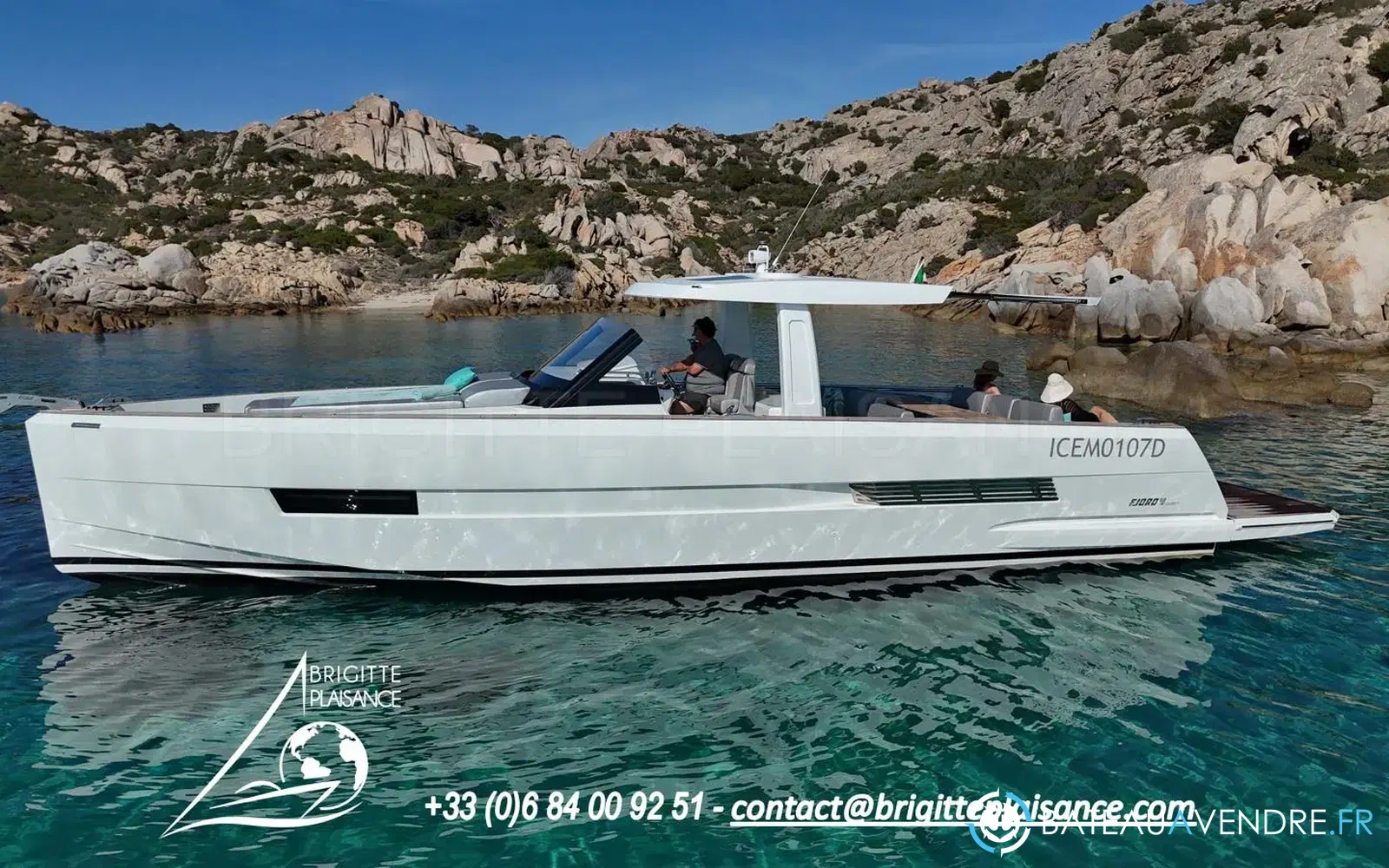 slider 3 Fjord 44 Open