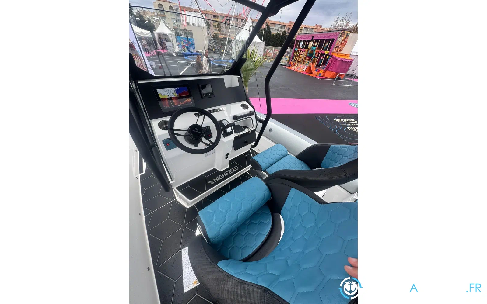 slider 18 Highfield ADV7