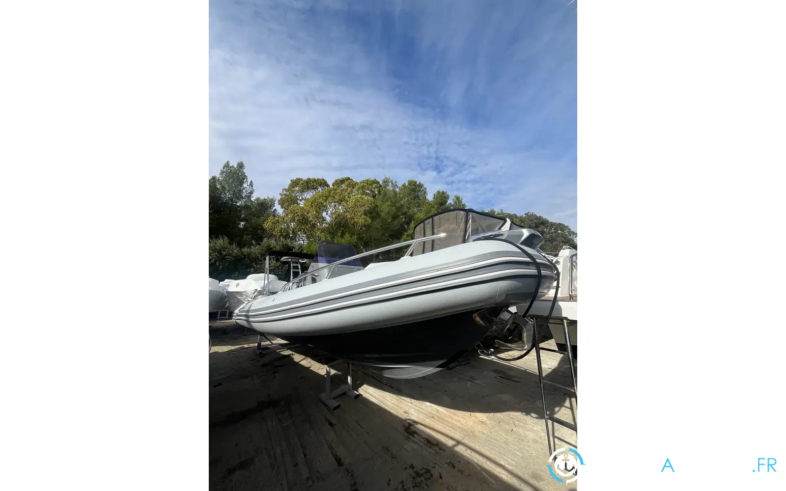 slider 14 Grand Golden Line G750