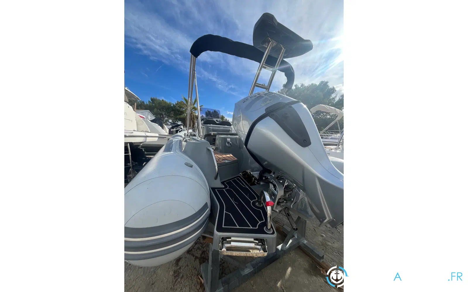 slider 7 Grand Golden Line G750