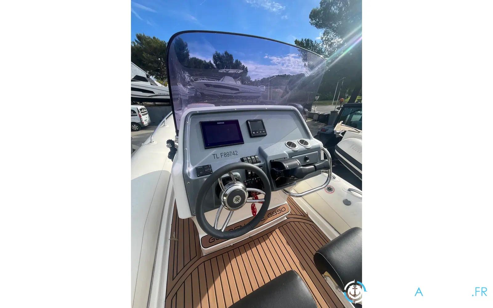 slider 8 Grand Golden Line G850