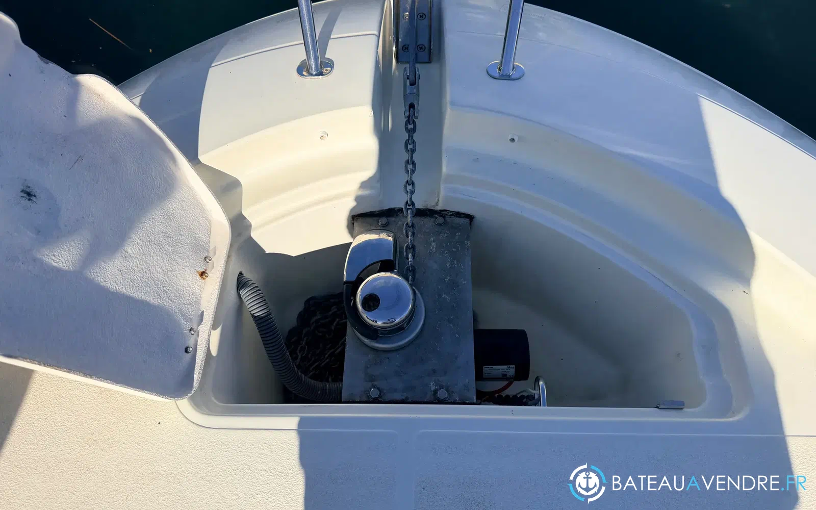 slider 12 Pacific Craft 700 SC