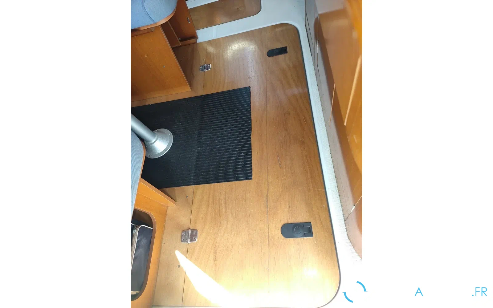 slider 13 Beneteau Antares 760
