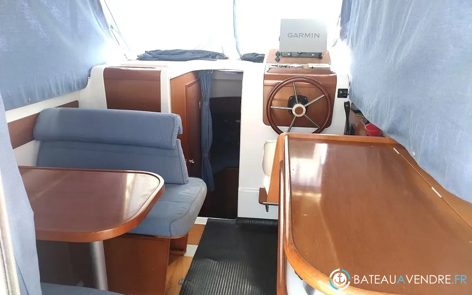 slider 17 Beneteau Antares 760