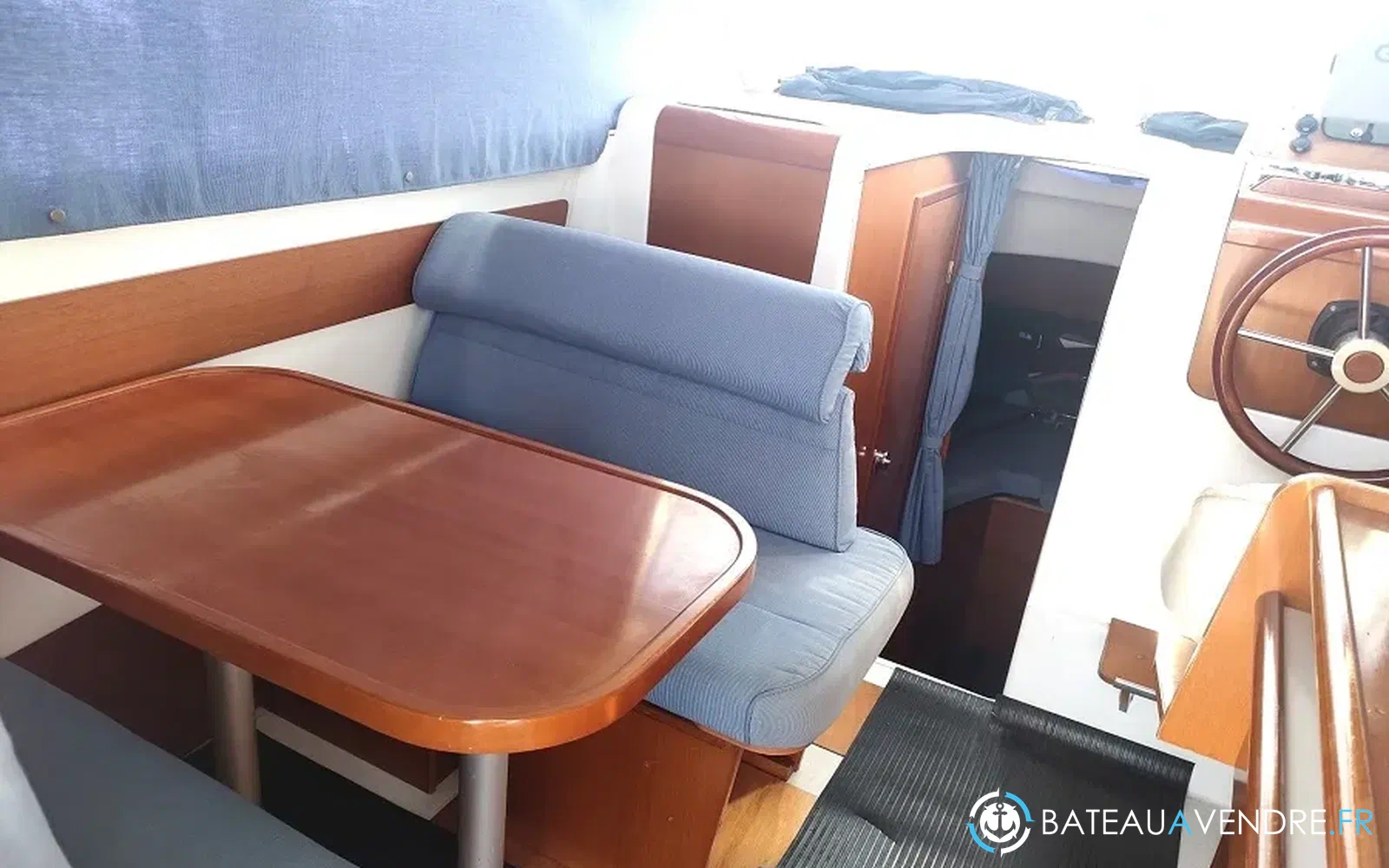 slider 18 Beneteau Antares 760